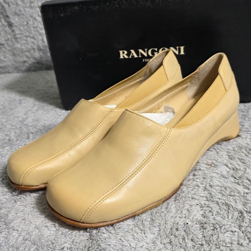 Vtg Rangoni Firenze Italian Leather Wedge Heel Loafers Shoes Natural Nude 8C NEW